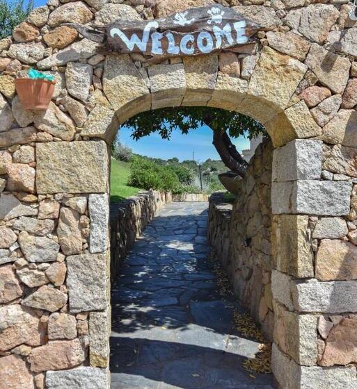 בית מלון כפרי La Costa View