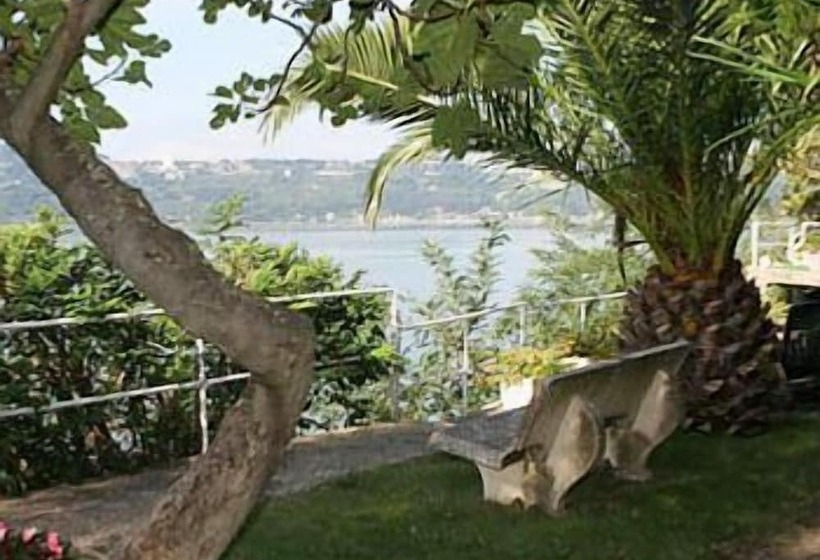 فندق La Culla Del Lago