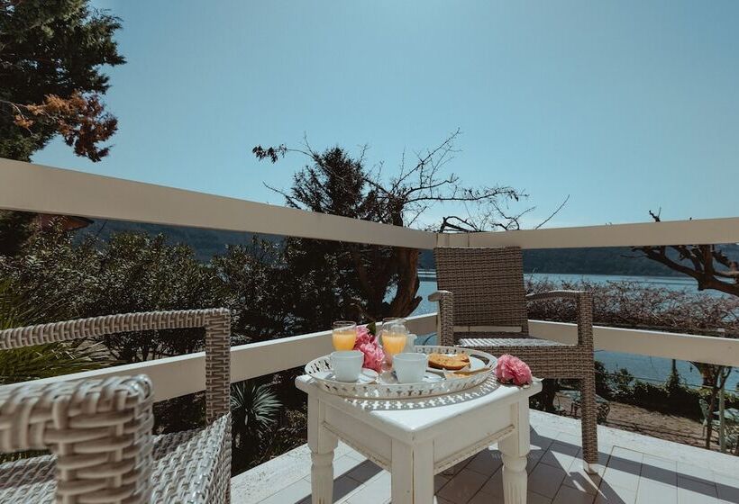 فندق La Culla Del Lago