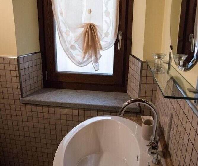 בית מלון כפרי B&b La Maison D  Amelie Camere E Appartamenti