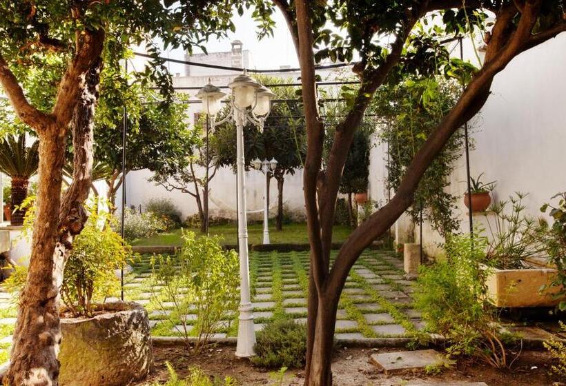 בית מלון כפרי La Naca Della Taranta B&b