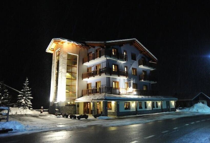 Laghetto Alpine Hotel & Restaurant