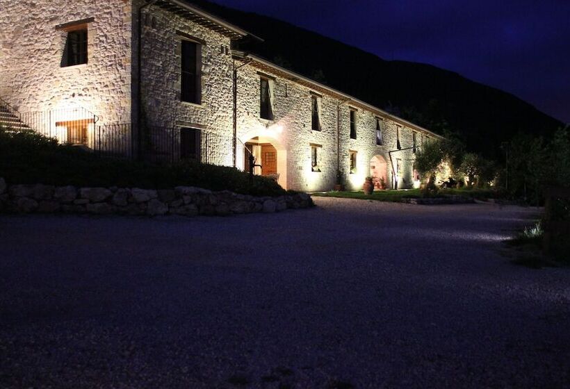 هتل Le Mandrie Di San Paolo   Farm Home