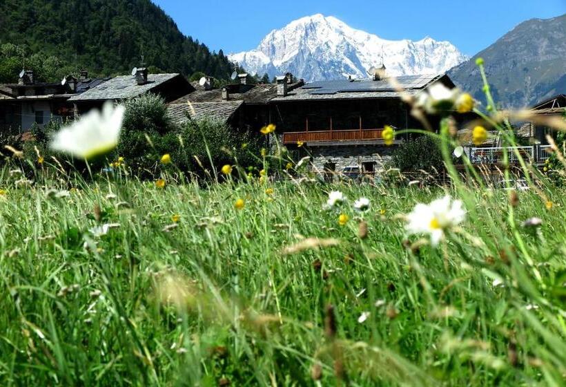 فندق Residence Le Petit Coeur