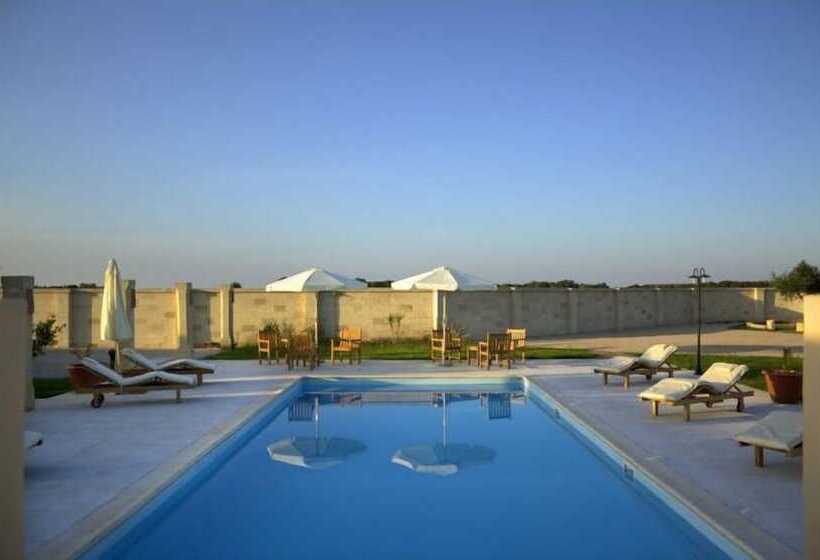 فندق Masseria Li Campi