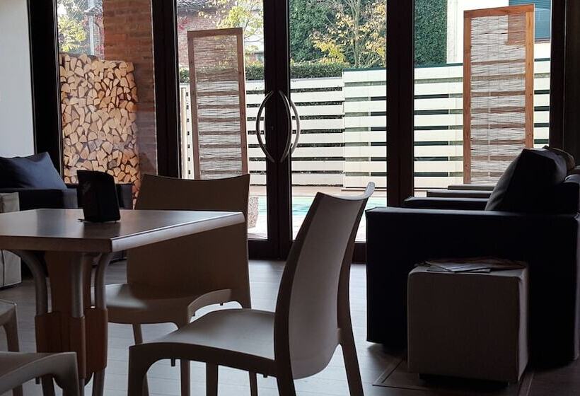 酒店 Luna Residence