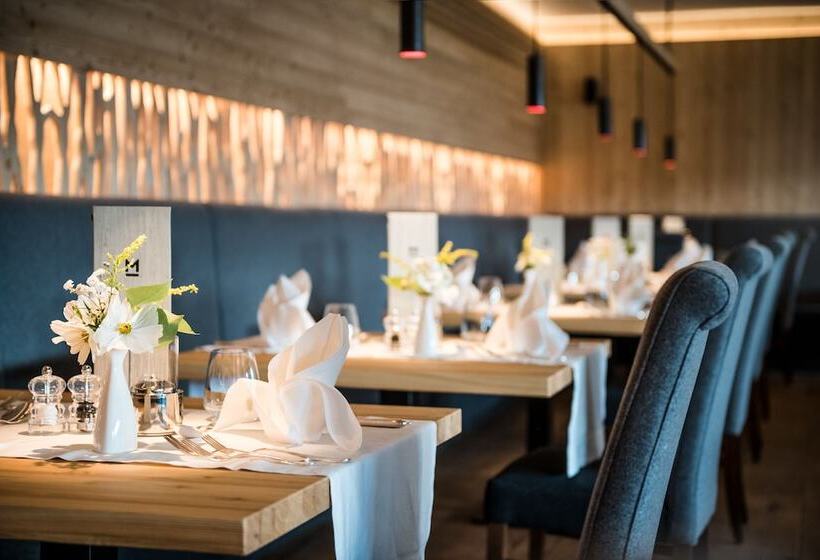 호텔 Mareo Dolomites