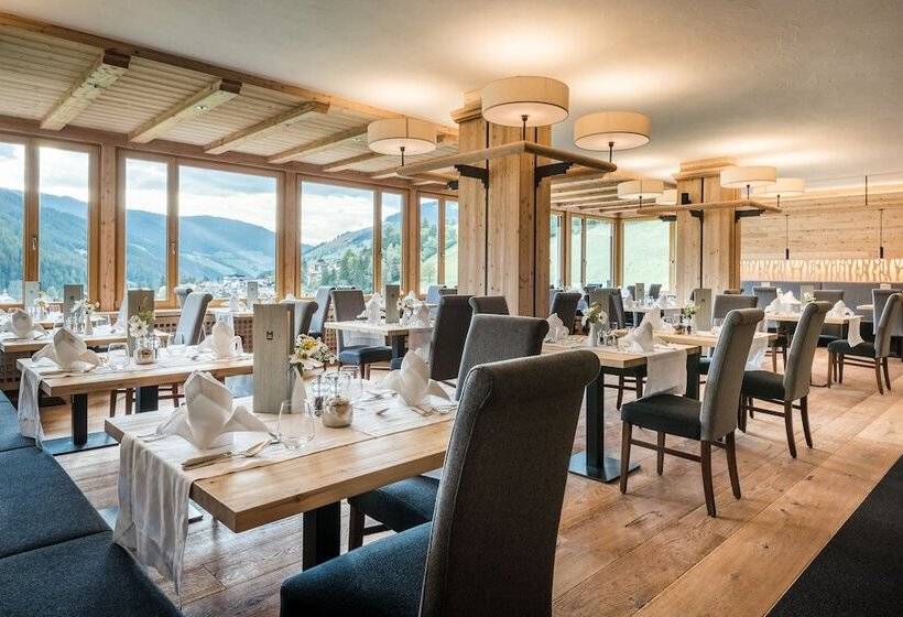 호텔 Mareo Dolomites