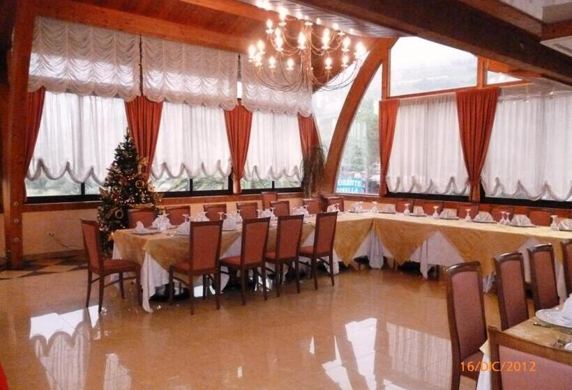 Отель Marinella