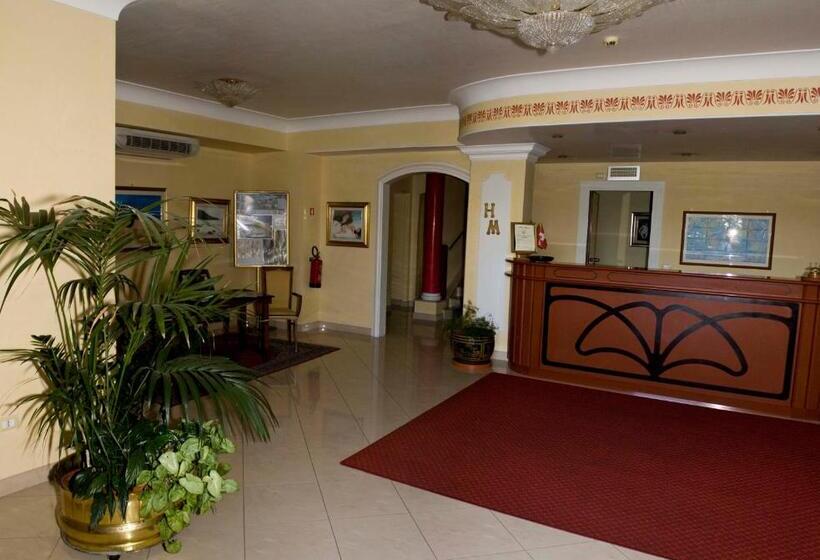 Отель Marinella