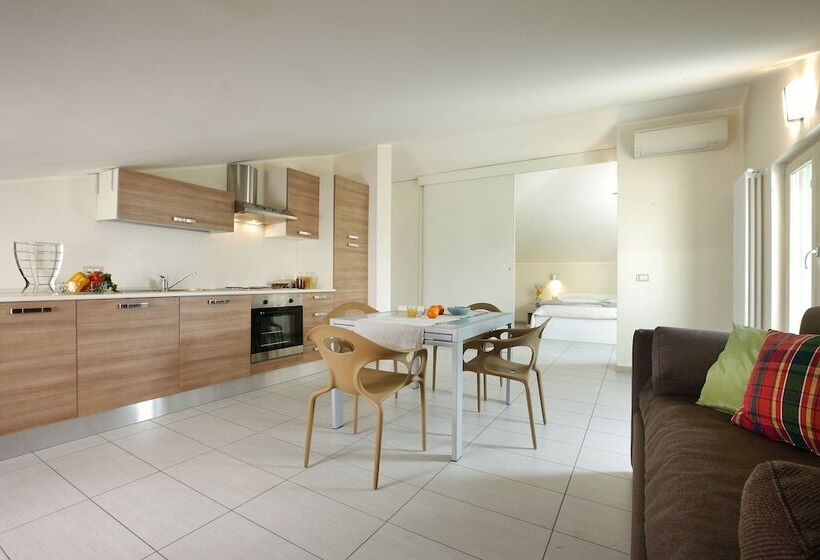 호텔 Mariposa Apartments