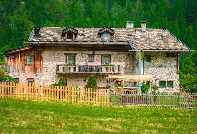 فندق Maso Franceschella