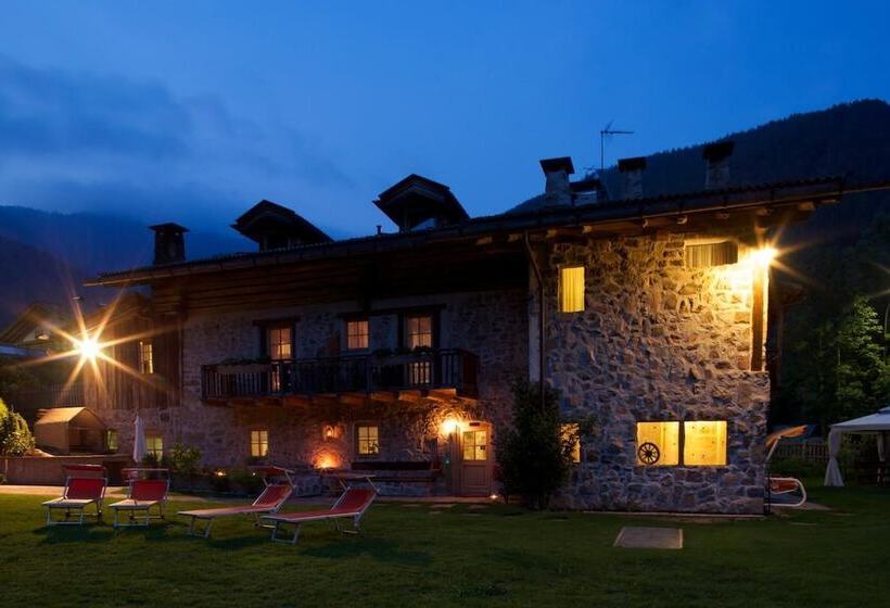 فندق Maso Franceschella