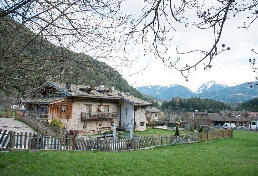 فندق Maso Franceschella