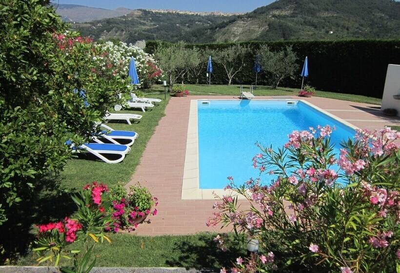 酒店 Masseria Santa Lucia