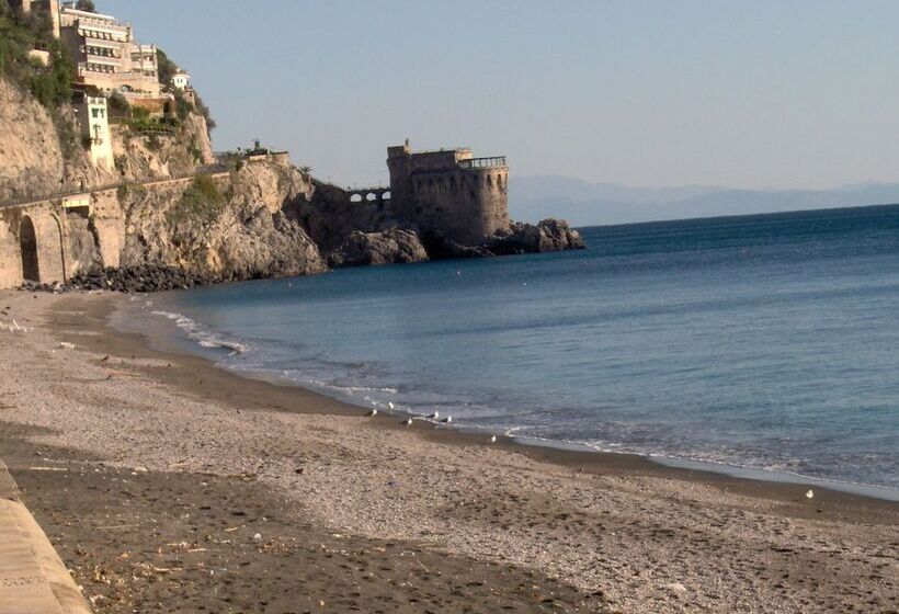 فندق Meublè Casa Mannini Rooms