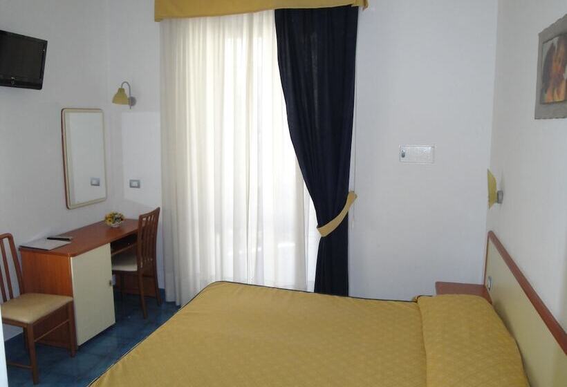 فندق Meublè Casa Mannini Rooms
