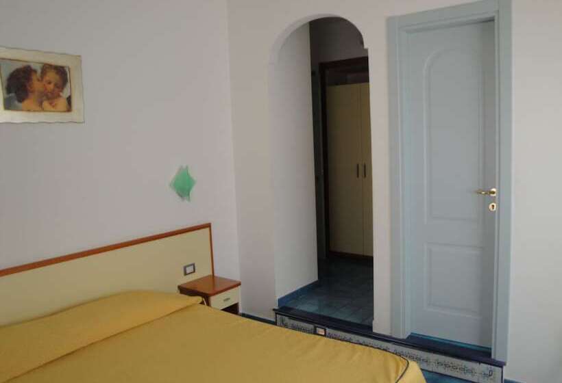 فندق Meublè Casa Mannini Rooms