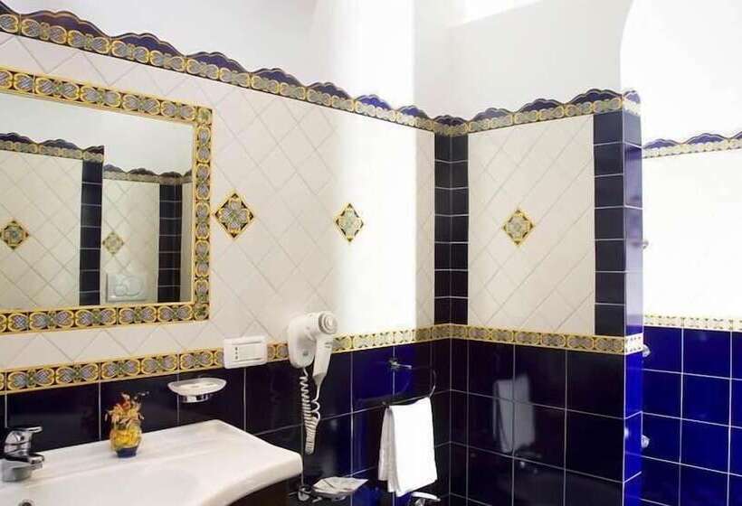 ホテル Monte Solaro Bed & Breakfast