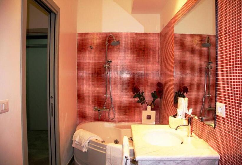 Отель New Bcomfort