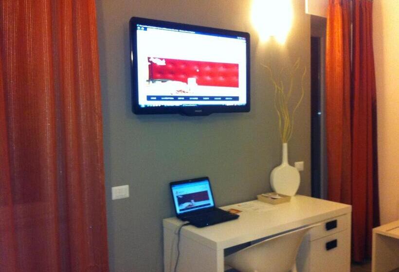 Отель New Bcomfort