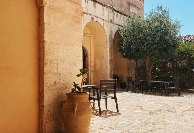 호텔 Palazzo Gambuzza