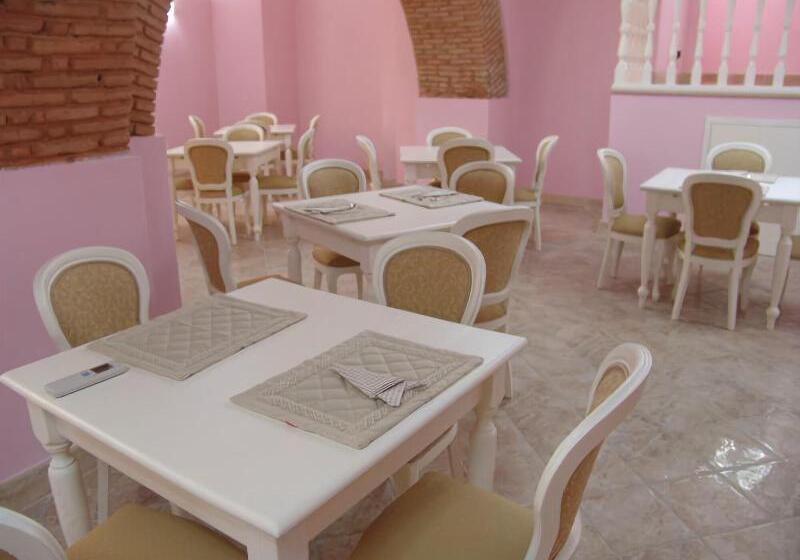 בית מלון כפרי Palazzo Reginella