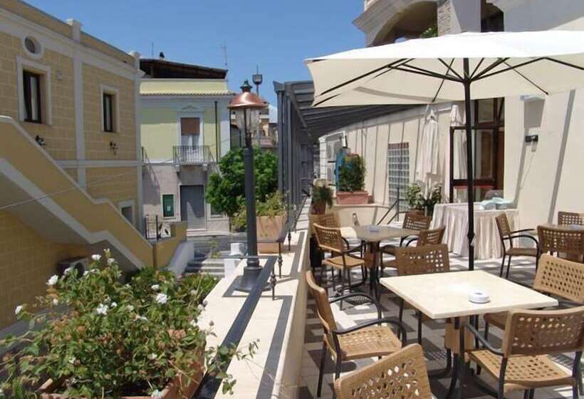 בית מלון כפרי Palazzo Reginella