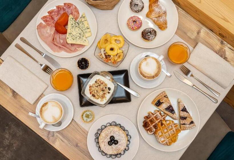 בית מלון כפרי Pejo