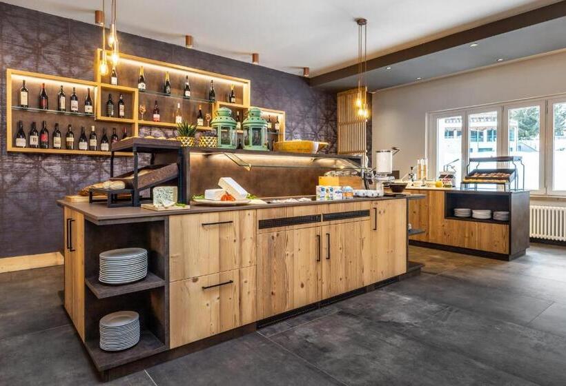 בית מלון כפרי Pejo