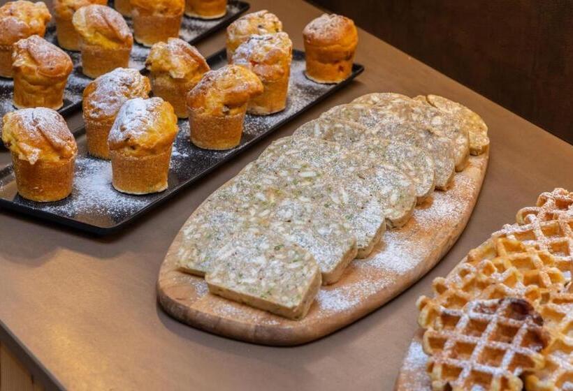 בית מלון כפרי Pejo