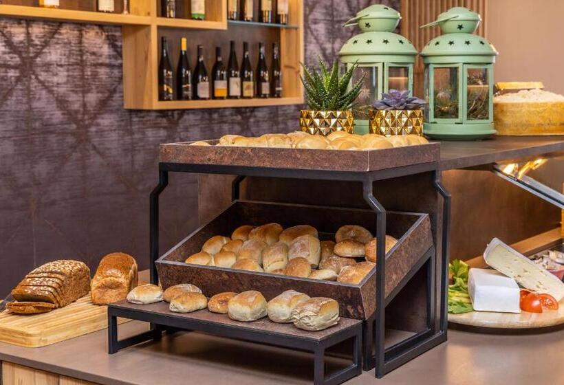 בית מלון כפרי Pejo