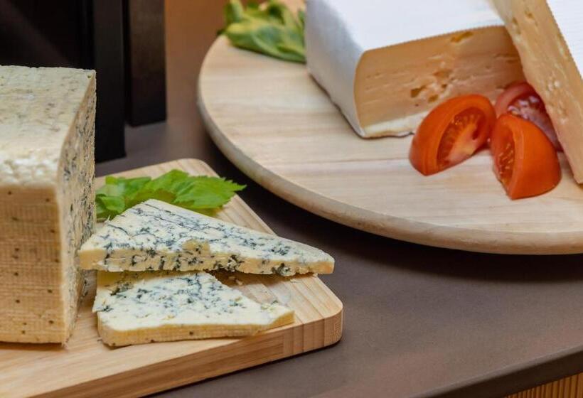 בית מלון כפרי Pejo