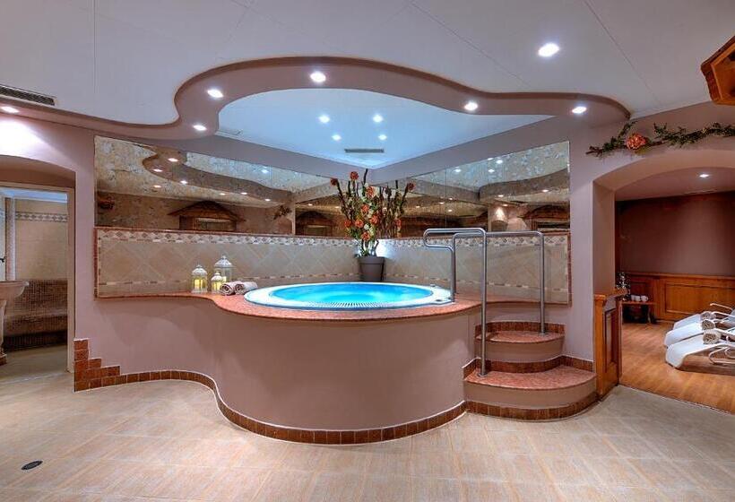 בית מלון כפרי Pejo