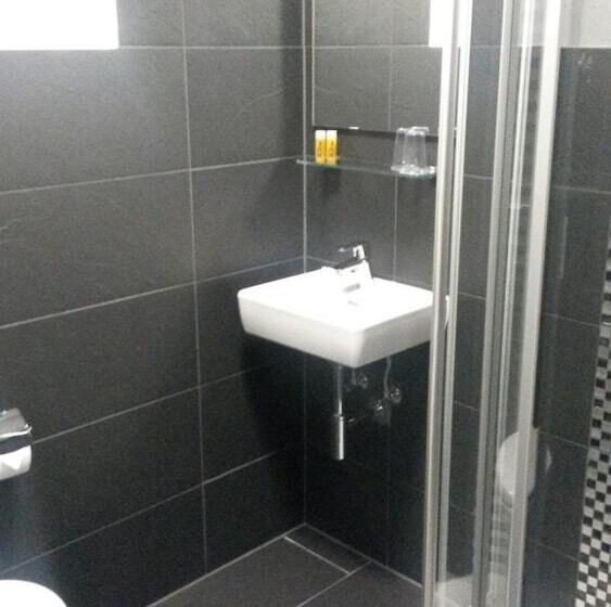 בית מלון כפרי Platin