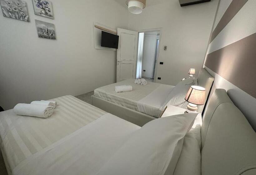 ホテル Porto Cesareo