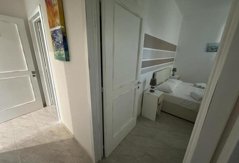 ホテル Porto Cesareo