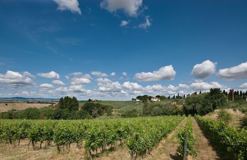 בית מלון כפרי Poste Del Chiugi