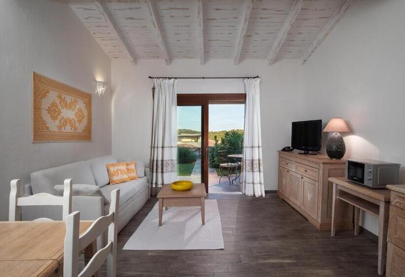 هتل Punta Falcone Resort