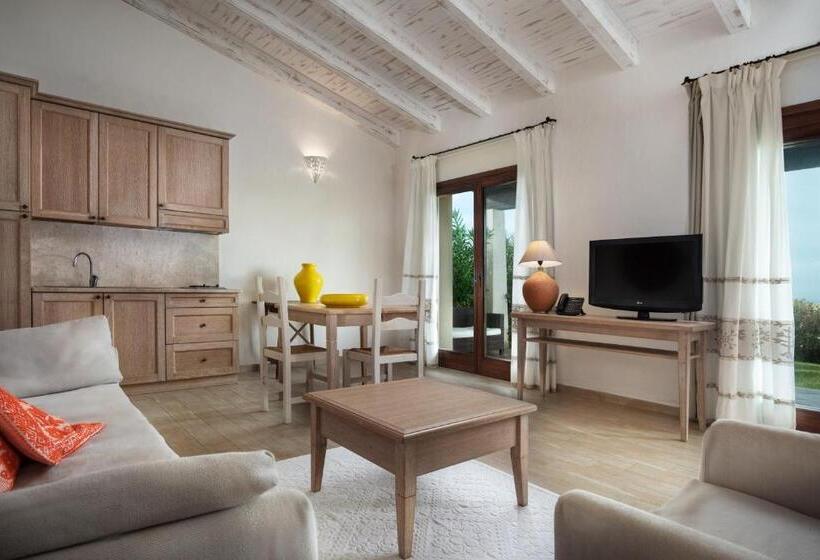 هتل Punta Falcone Resort