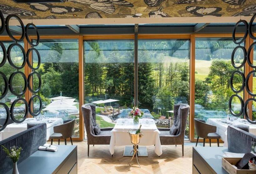 בית מלון כפרי Quelle Nature Spa Resort