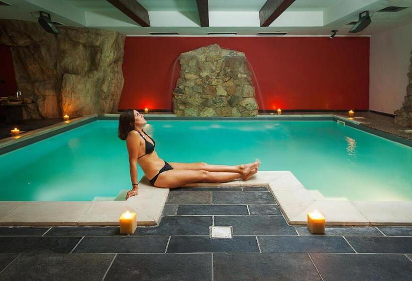 Отель Relais Ducale Spa & Pool