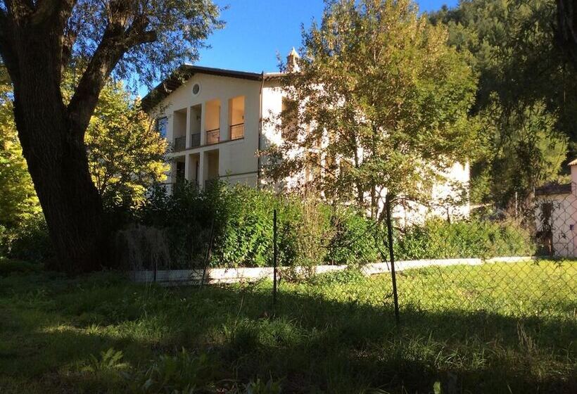 בית מלון כפרי Relais Forti