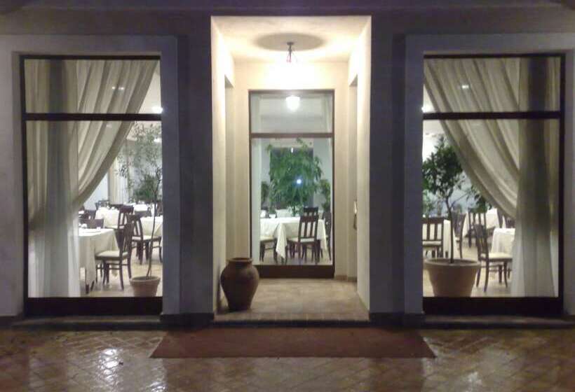 בית מלון כפרי Relais Forti