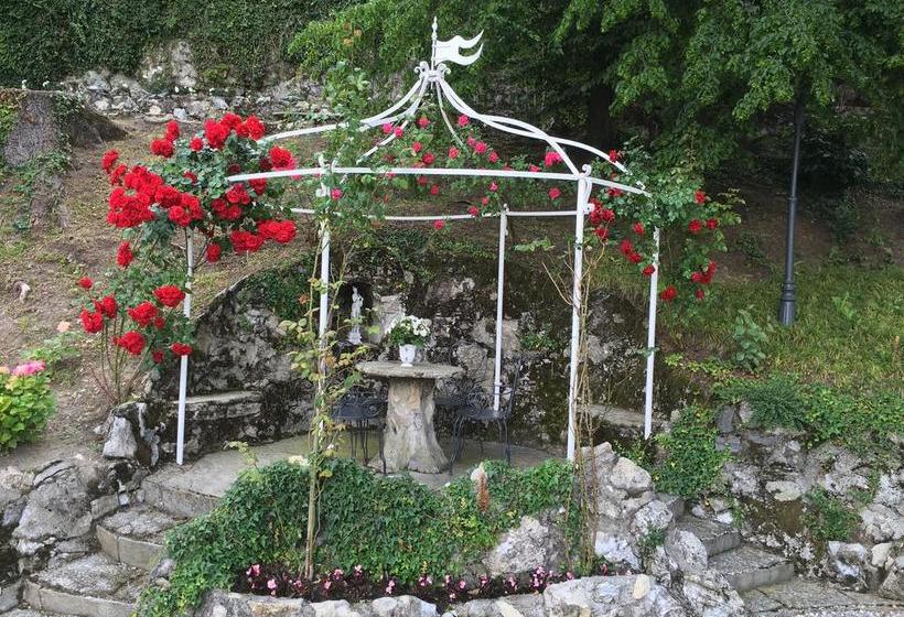 בית מלון כפרי Relais Villa Augusta