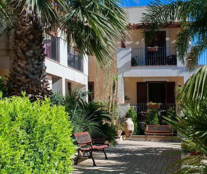 هتل Residence Casa Del Mar Sicilia