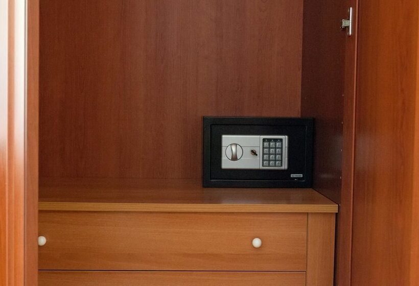 هتل Residence Casa Del Mar Sicilia