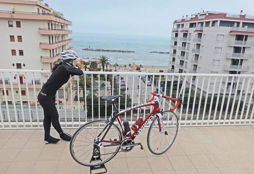 בית מלון כפרי Residence I Delfini