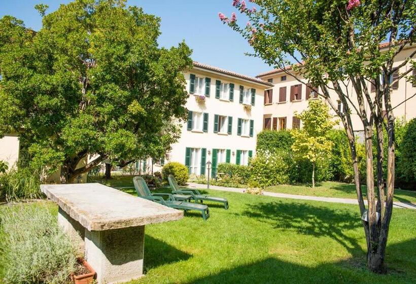 ホテル Residence La Limonera