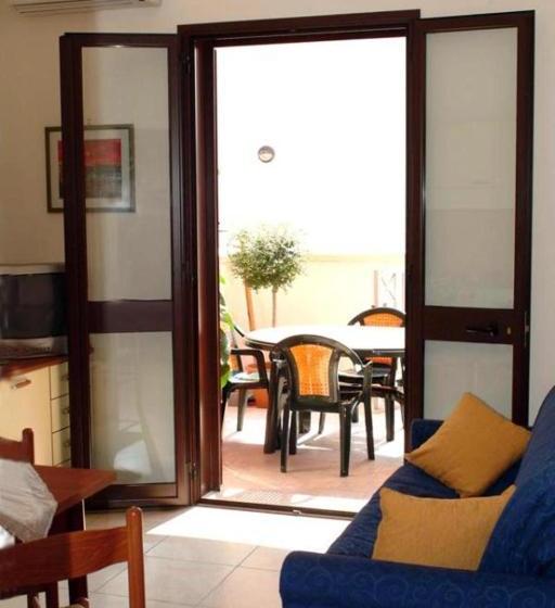 בית מלון כפרי Residence Marina Di Carlino Tourist